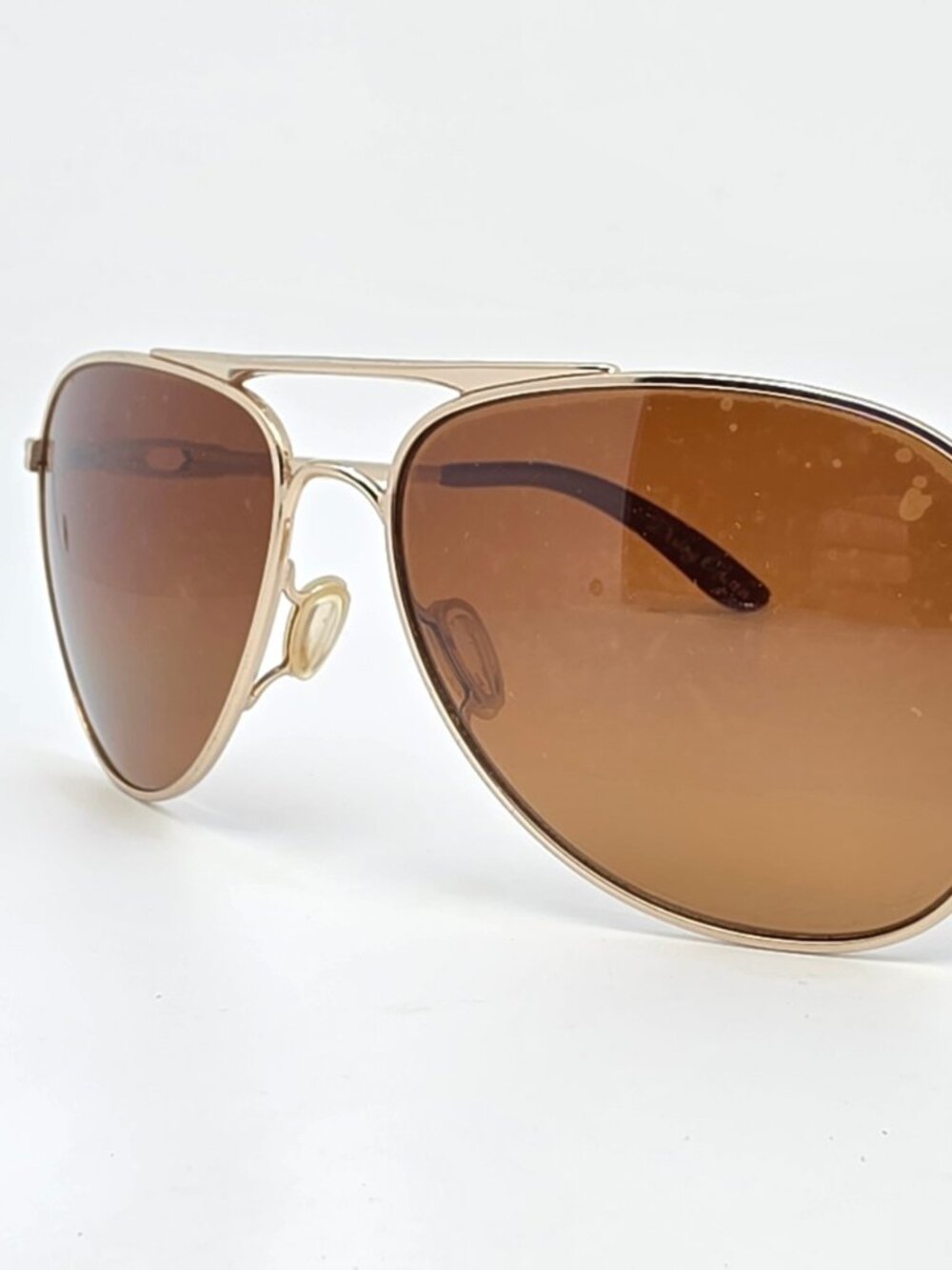 Oakley OO4062-12 Daisy Chain Gold Frame Polarized Dark Brown Aviator Sunglasses